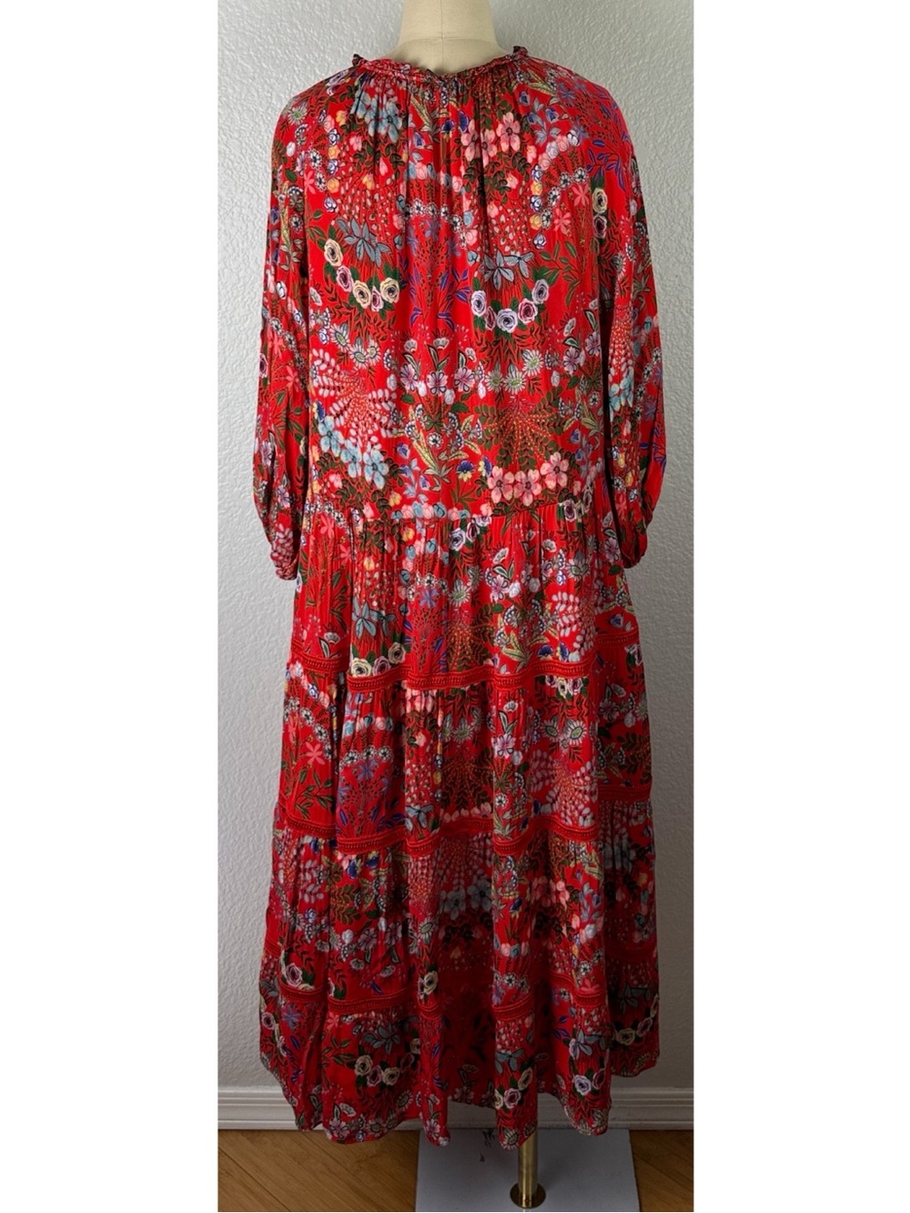 Alice + Olivia Layla Tiered Ruffle Midi Dress Red Floral Boho Coastal Large - Picture 8 of 16